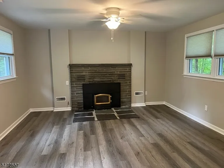 7 Hankins Rd — Photo 2