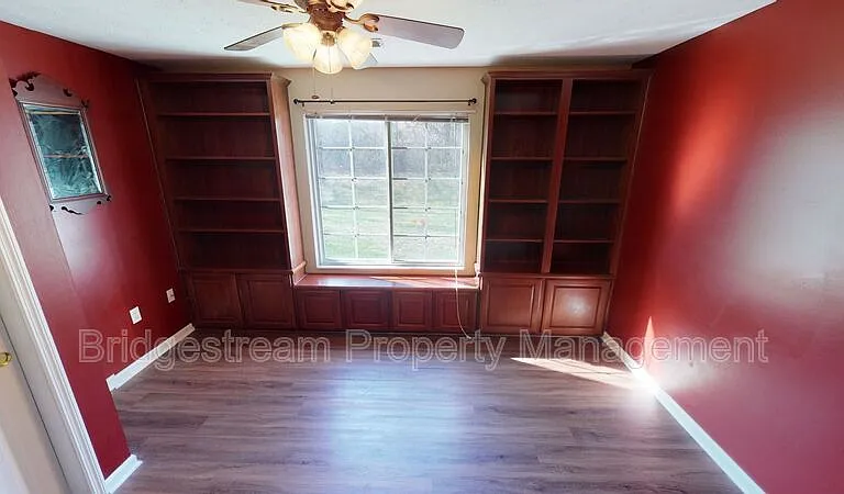 3049 Westminster Dr #102 — Photo 7
