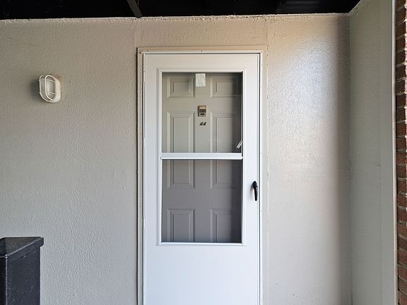 3rd image of 2258 Lebanon Pike APT 44