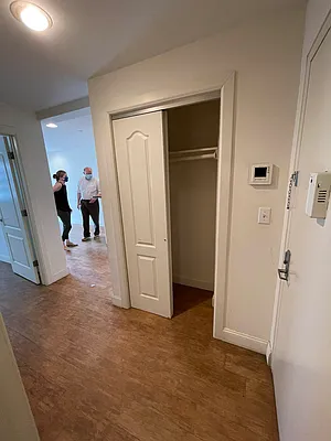 Rented by Best Apartments North Inc | media 22