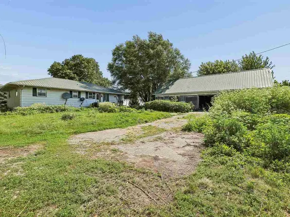 1742 520th Ave, Montezuma, IA 52222