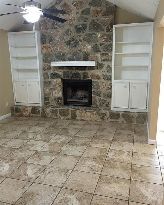 1st image of 2206 Stirrup Dr