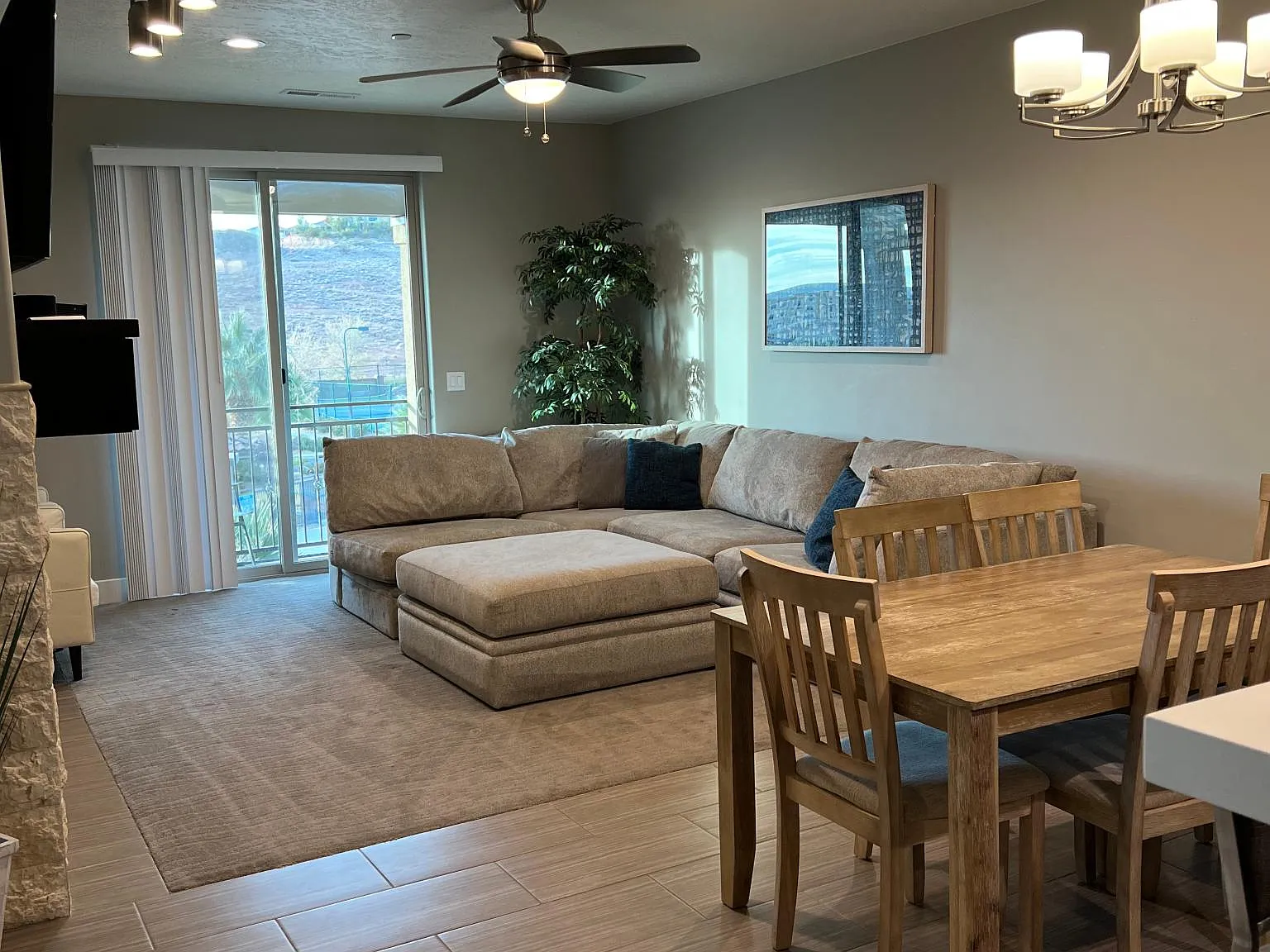 3 bed, 1590 sqft, $1,995 — Photo 4