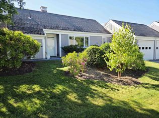 65 Hilltop Pl #65, New London, NH 03257