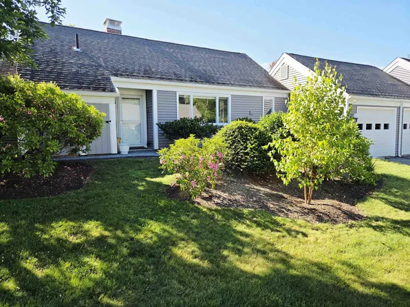 65 Hilltop Place #65, New London, NH 03257