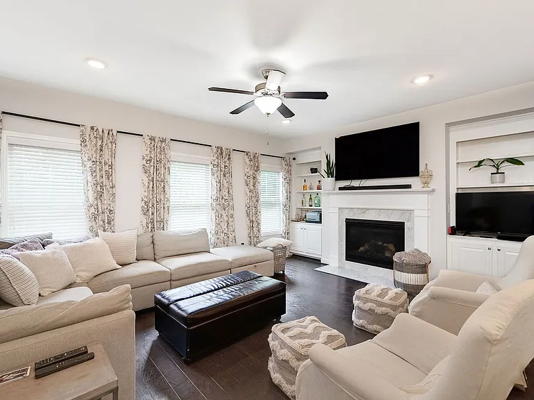 2860 Boone Dr NW — Photo 14