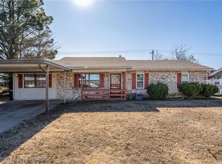 705 Angela Cir, Barling, AR 72923