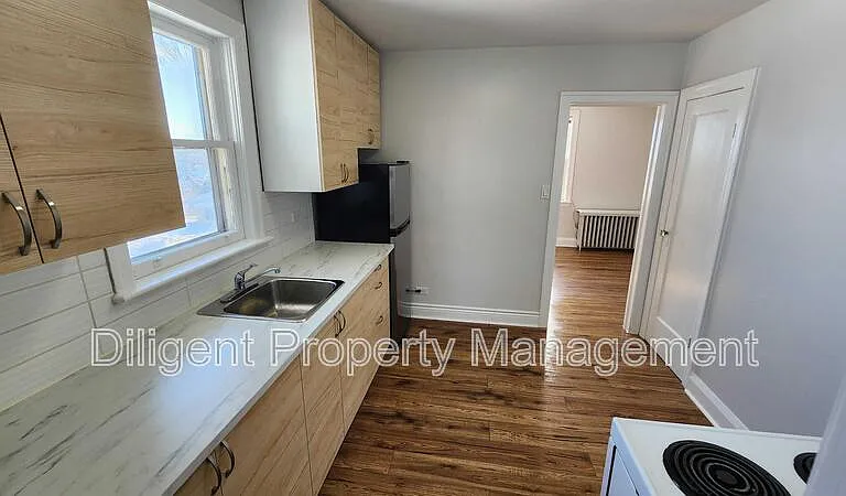 642 Bolivar St #UPPER EAST — Photo 25