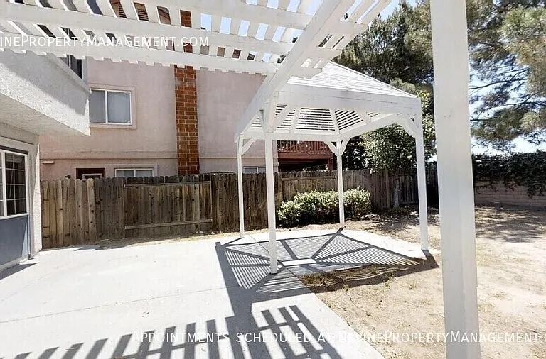 11651 Brindisi Way — Photo 24