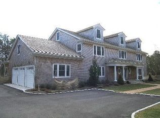 Deerfield Rd, Water Mill, NY 11976