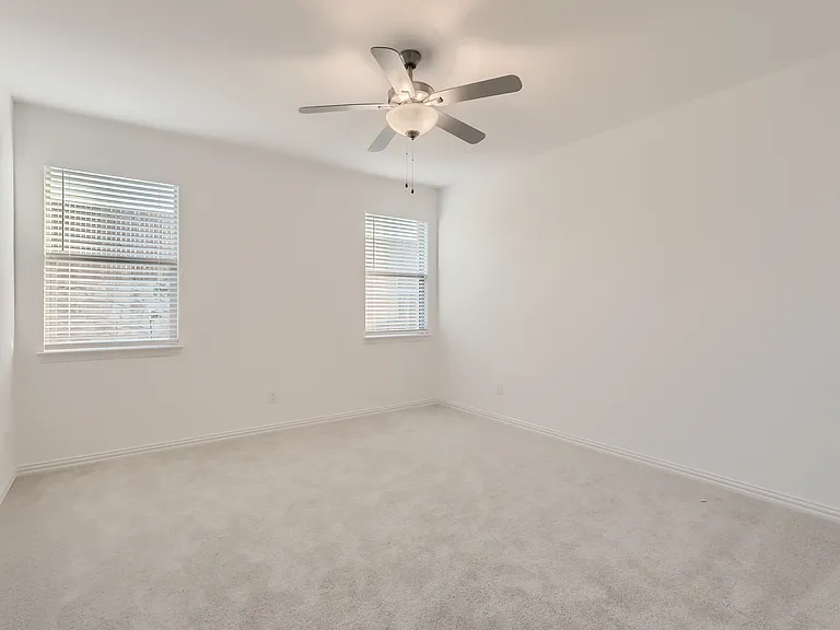 1205 Gladespring Ln — Photo 16
