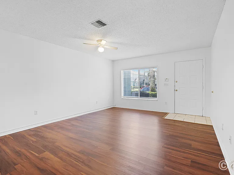 1326 Twilridge Pl — Photo 2