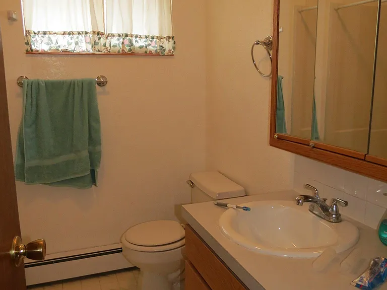 1120 Cypress Dr — Photo 7