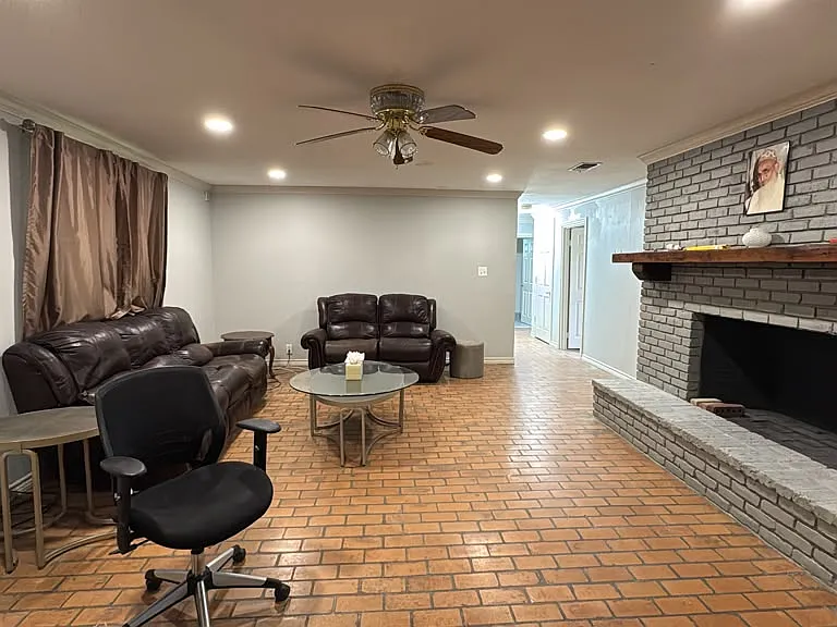 1226 Mayo St — Photo 13