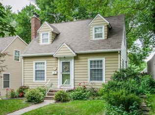 2210 D Ave NE, Cedar Rapids, IA 52402