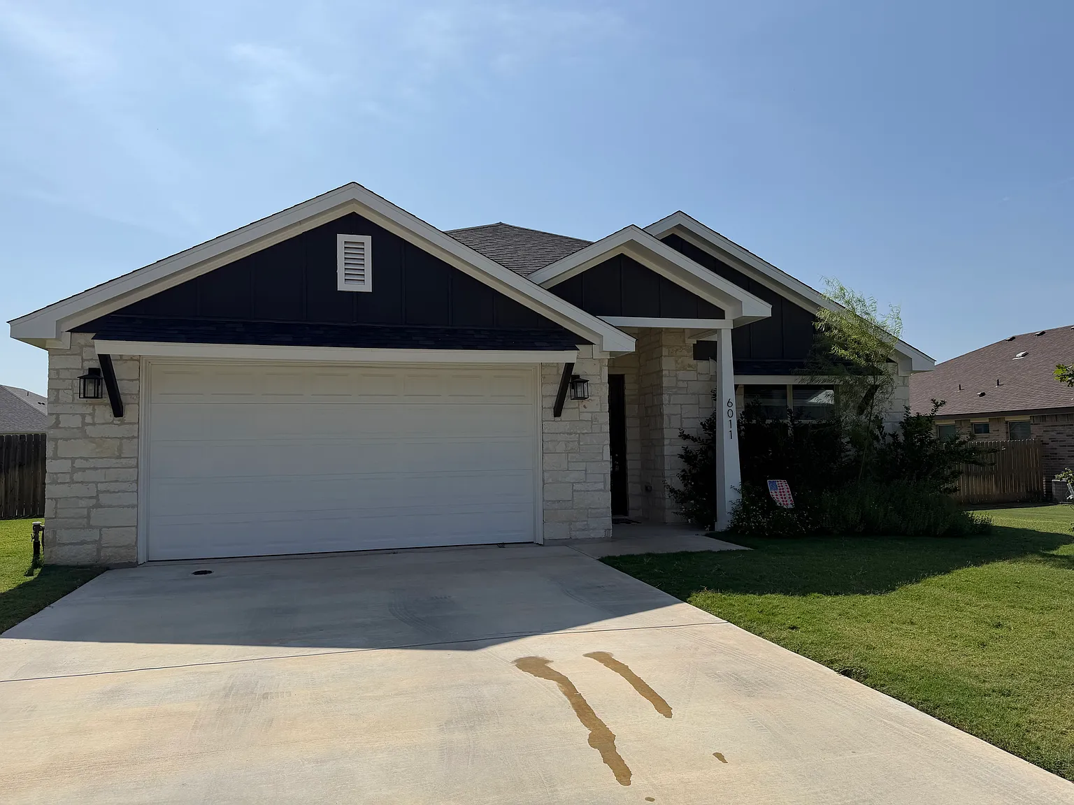 4 bed, 2300 sqft, $2,395 — Photo 1