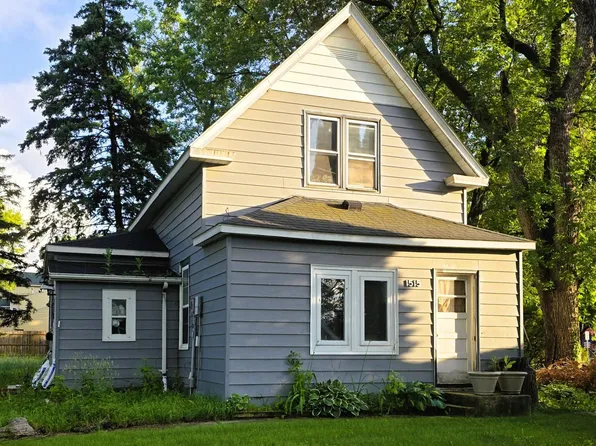 1515 Trott Ave SW, Willmar, MN 56201