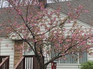 605 S Marias Ave, Clawson, MI 48017