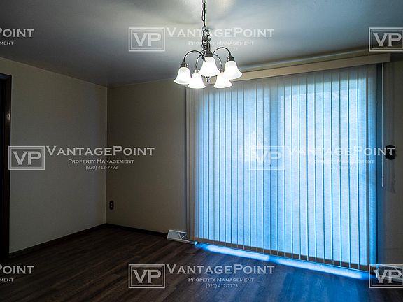 5th image of 2488 Oakwood Dr