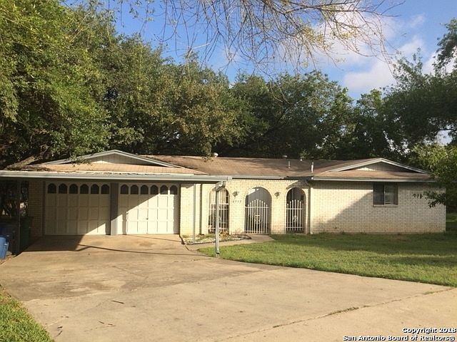1st image of 4739 Lorelei Dr