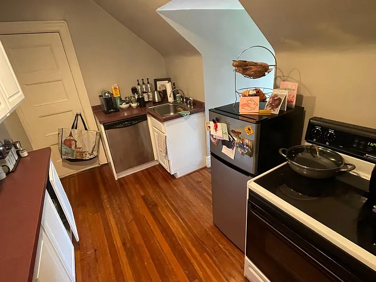 80 Westminster Rd #4 — Photo 5