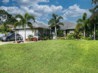 106 Day Dr, Sebastian, FL 32958