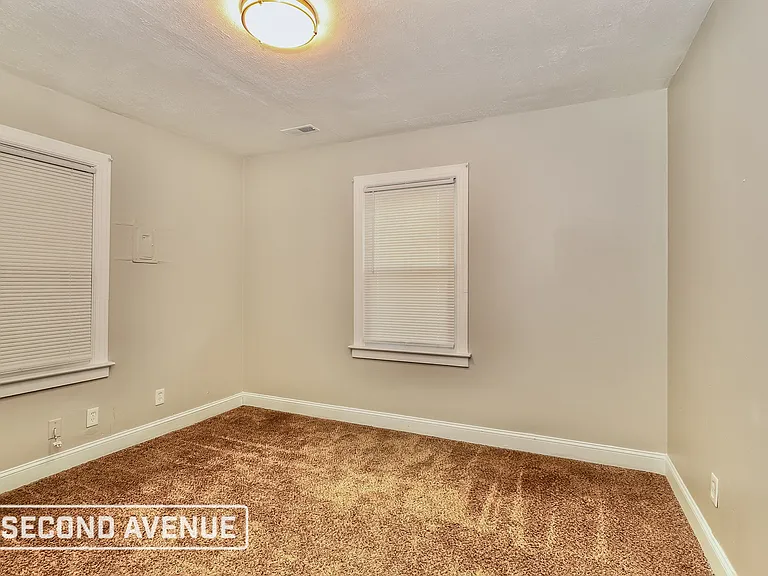 3746 Kahlert Ave — Photo 6
