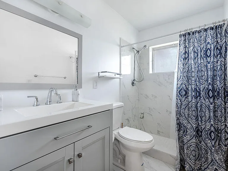 2523 Dudley Dr W #B — Photo 12