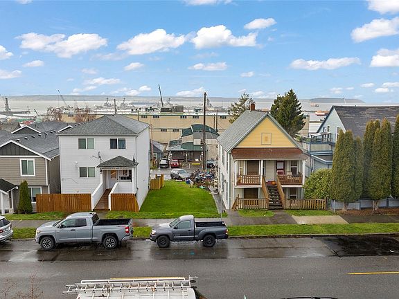 3rd image of 2616 Grand Avenue