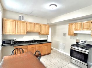 81 Kingsdale St APT 2, Dorchester Center, MA 02124
