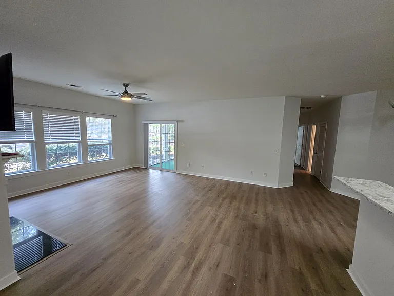 1201 Grove Park Dr — Photo 1