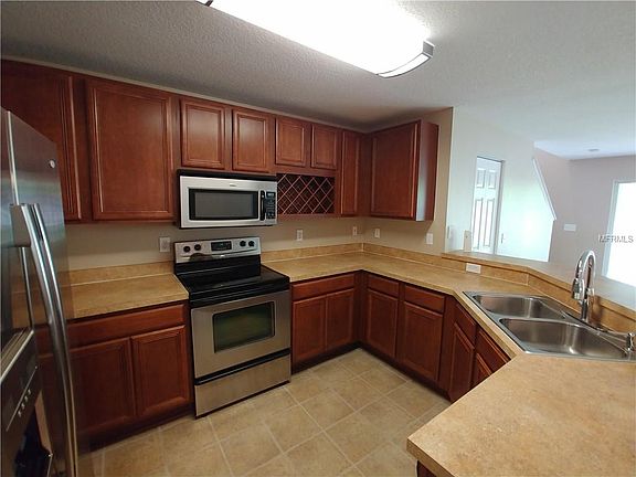4th image of 2909 Royal Tuscan Ln