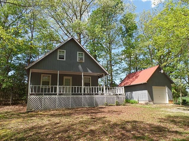 2nd image of 8984 Fox Hill Rd
