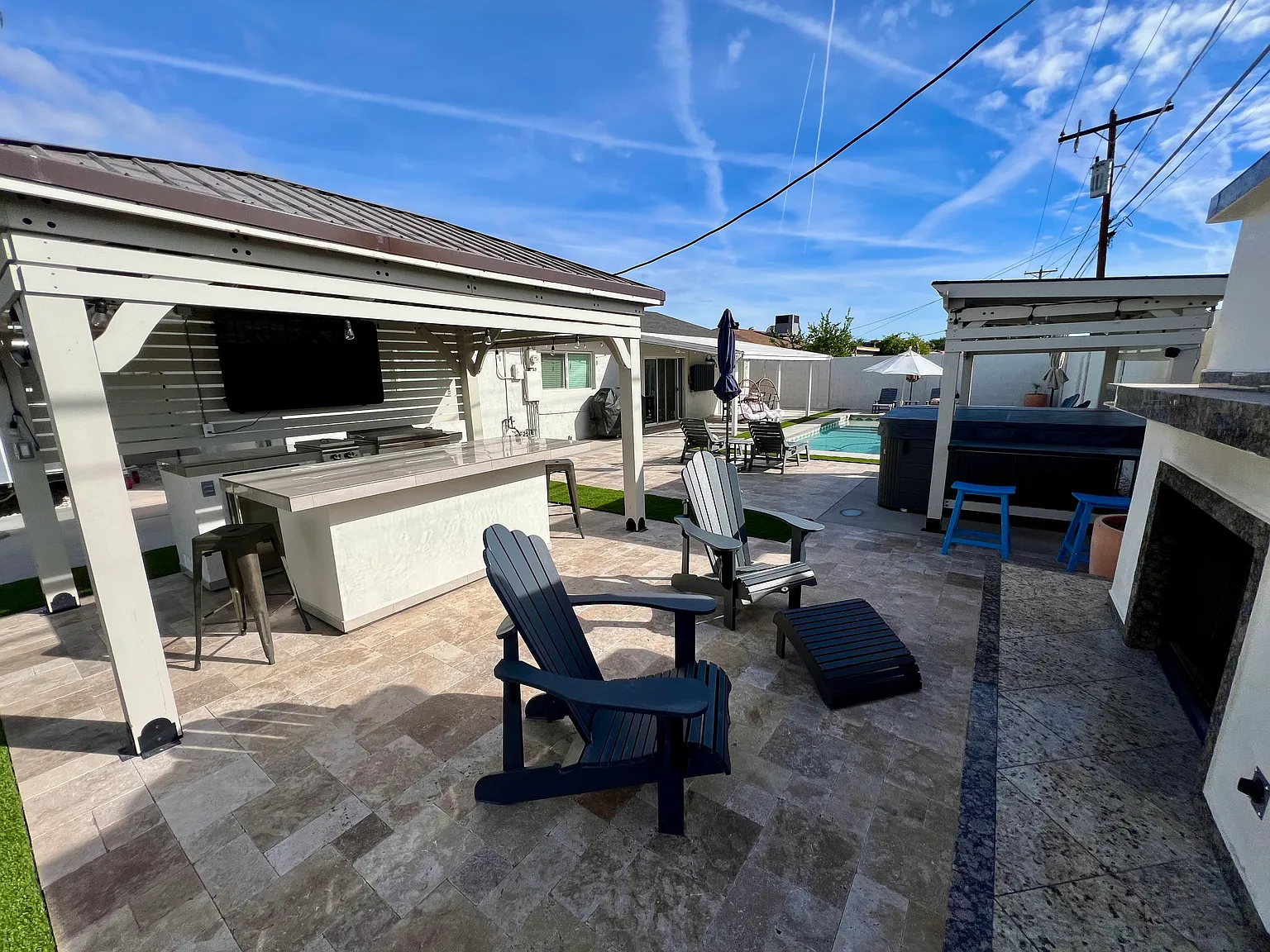 3 bed, 1498 sqft, $4,200 — Photo 3