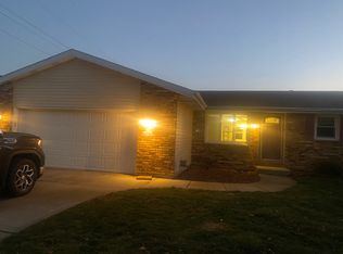 807 Quail Dr, Bradley, IL 60915