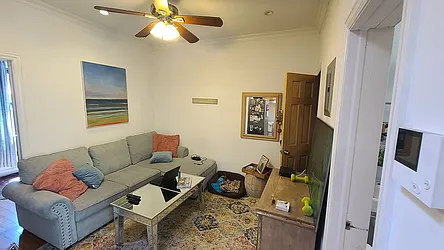 Rented by R New York