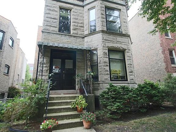 4th image of 3423 N Janssen Ave #2