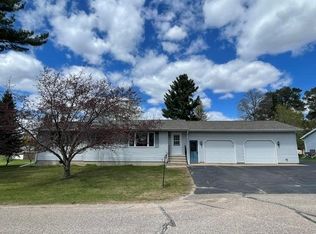 912 Duchac St, Antigo, WI 54409