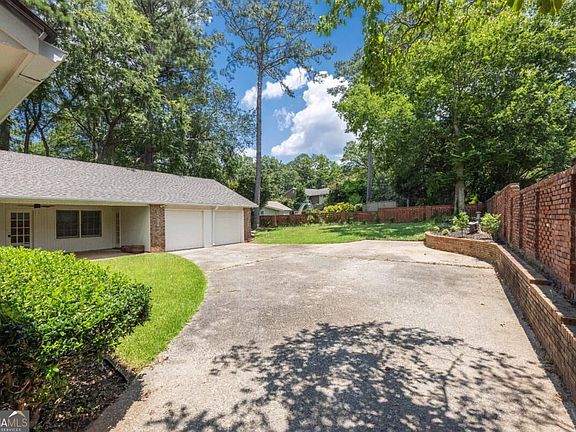 4th image of 5510 Sedgewick Dr