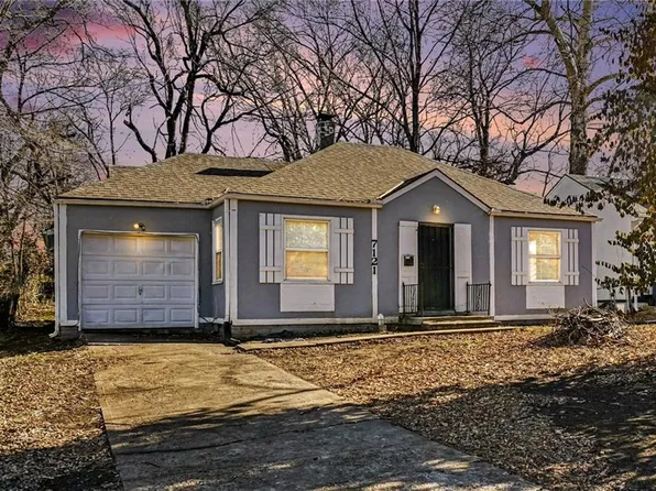 7121 Woodland Ave, Kansas City, MO 64132
