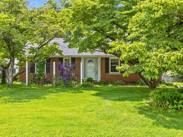 2021 Rebel Rd, Lexington, KY 40503