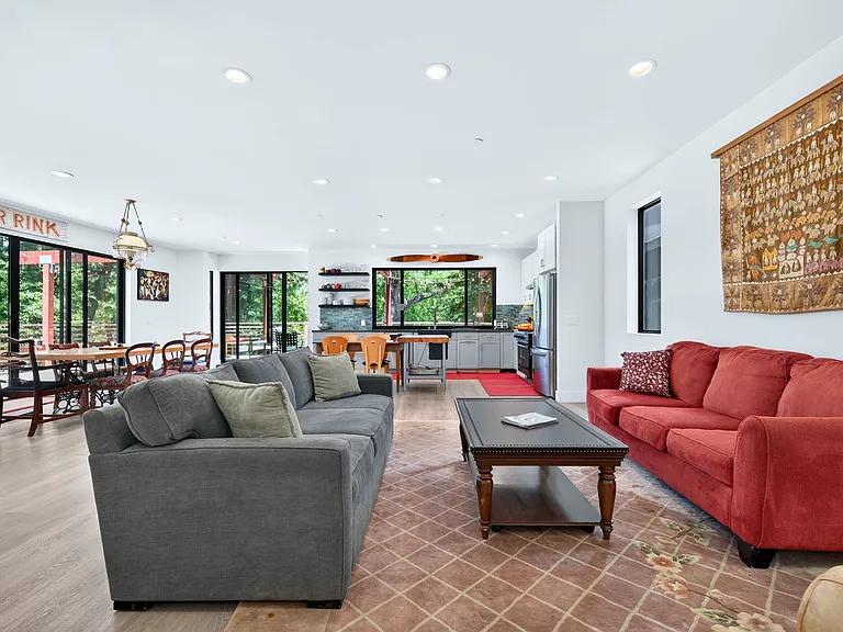 2733 N Fitch Mountain Rd — Photo 15