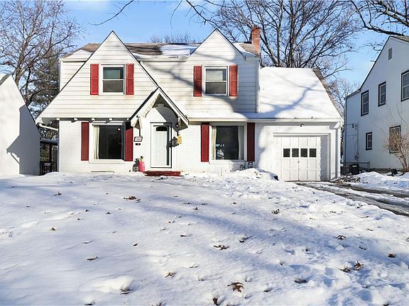 3rd image of 7323 Campbell St