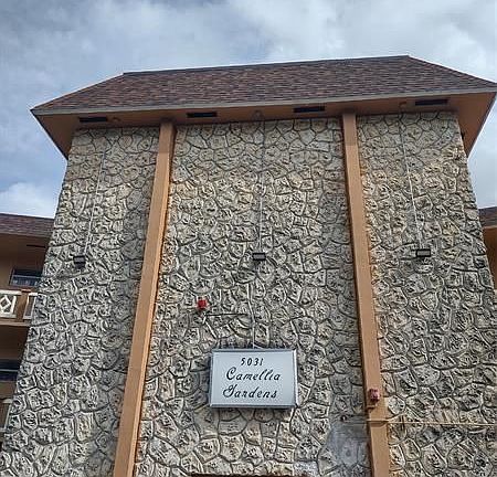 2nd image of 5031 W Oakland Park Blvd #105