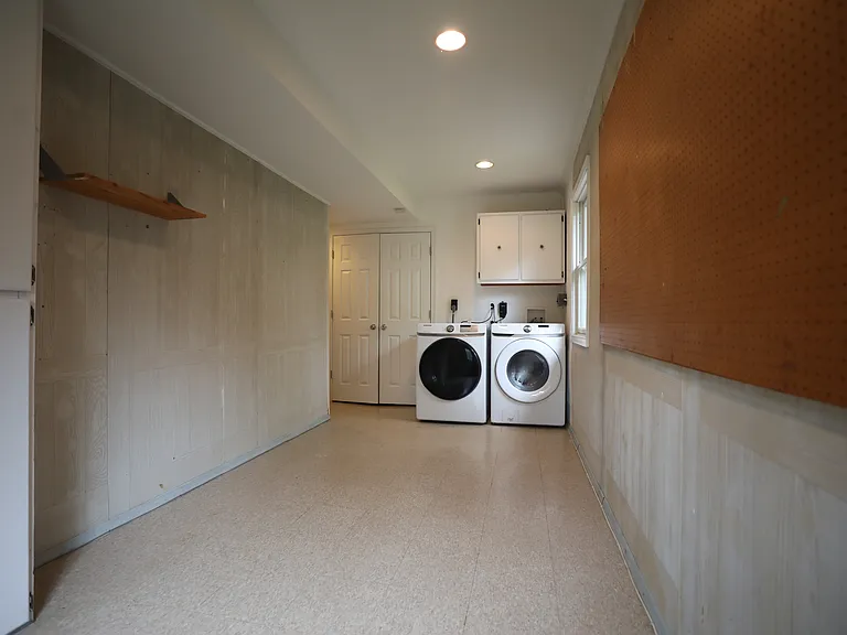 10052 Colebrook Ave — Photo 15