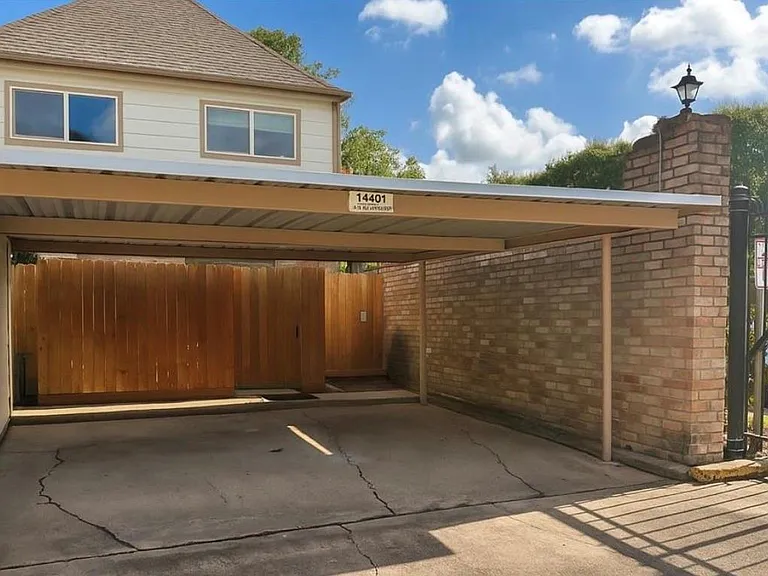 14401 Misty Meadow Ln — Photo 26