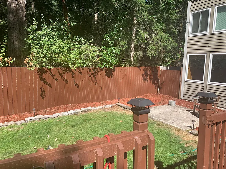 22302 Glenview Ct SE — Photo 3