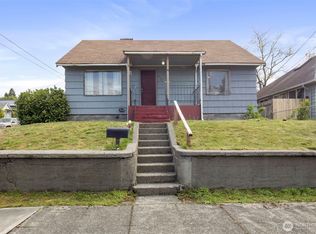 832 Cogean Ave, Bremerton, WA