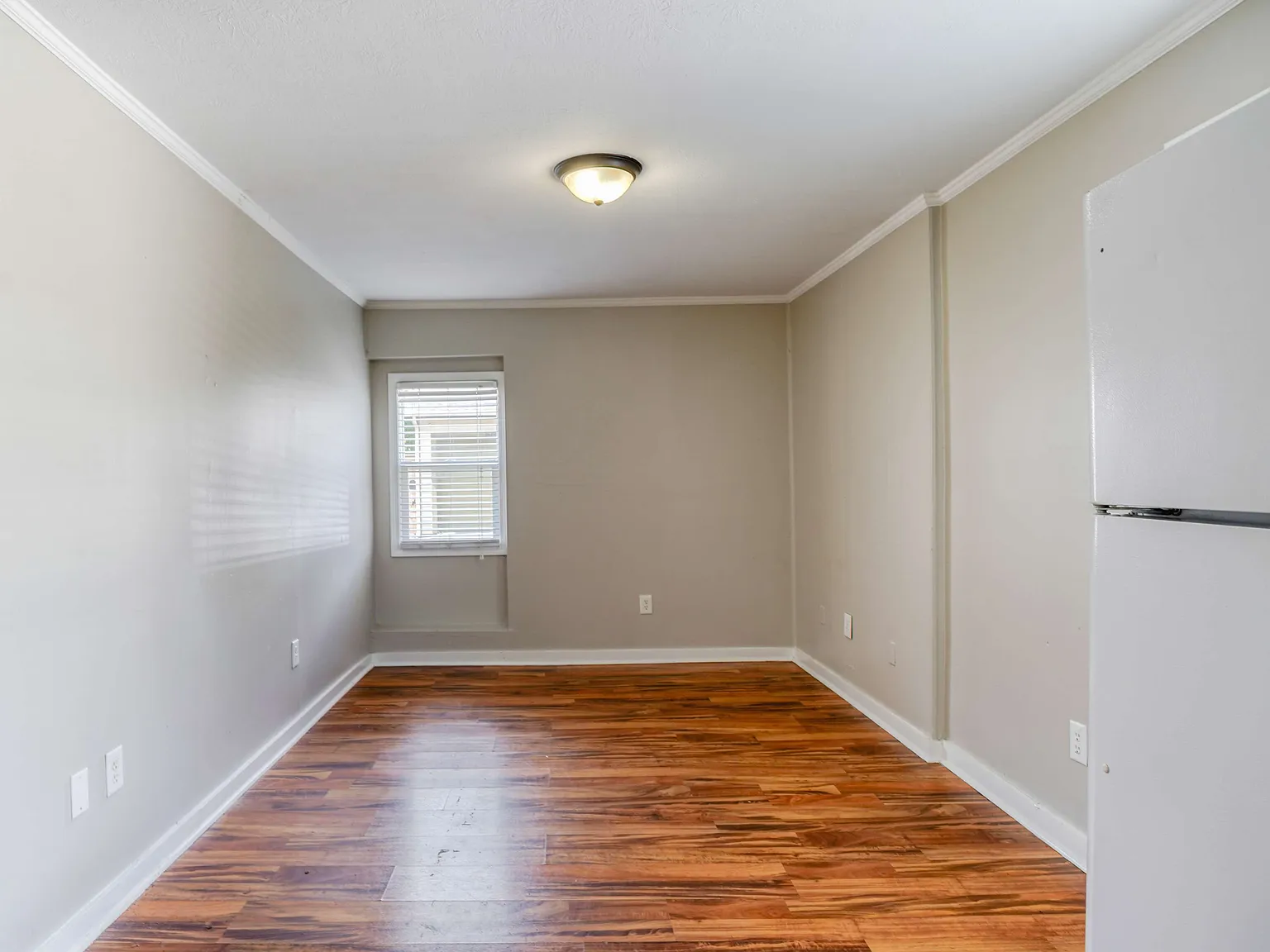 The Emerson Apartments — Photo 3