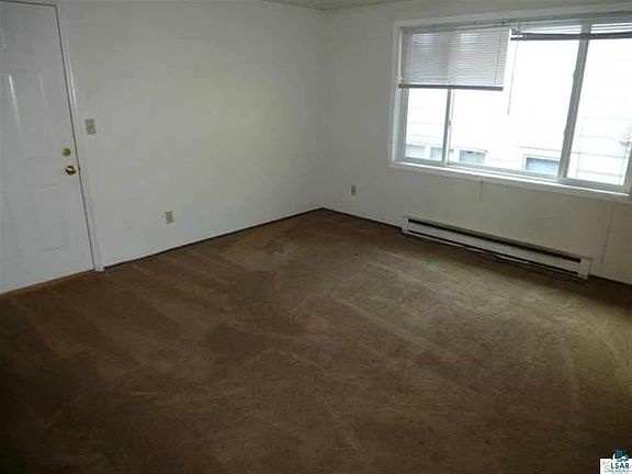 3rd image of 1615 Ogden Ave